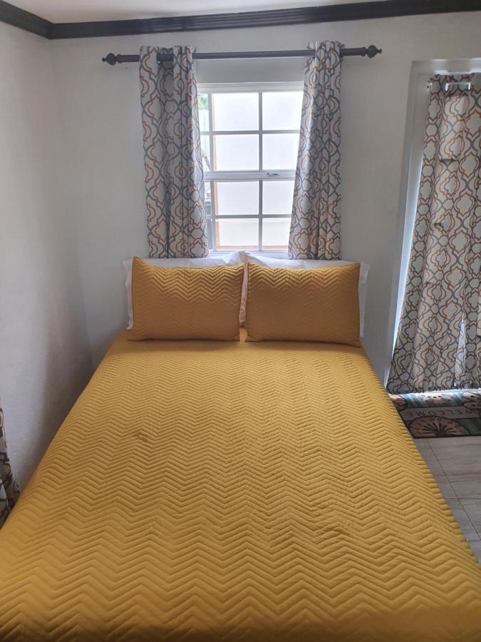 Devachan Apartments بريدج تاون المظهر الخارجي الصورة