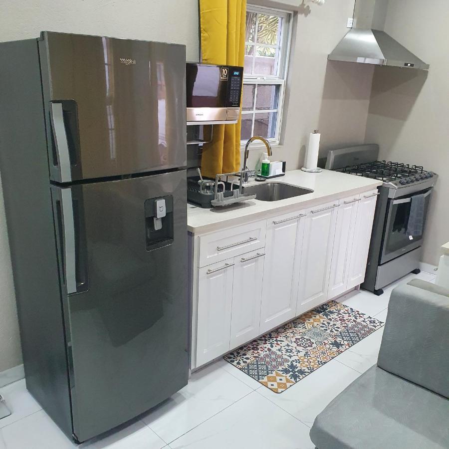 Devachan Apartments بريدج تاون المظهر الخارجي الصورة