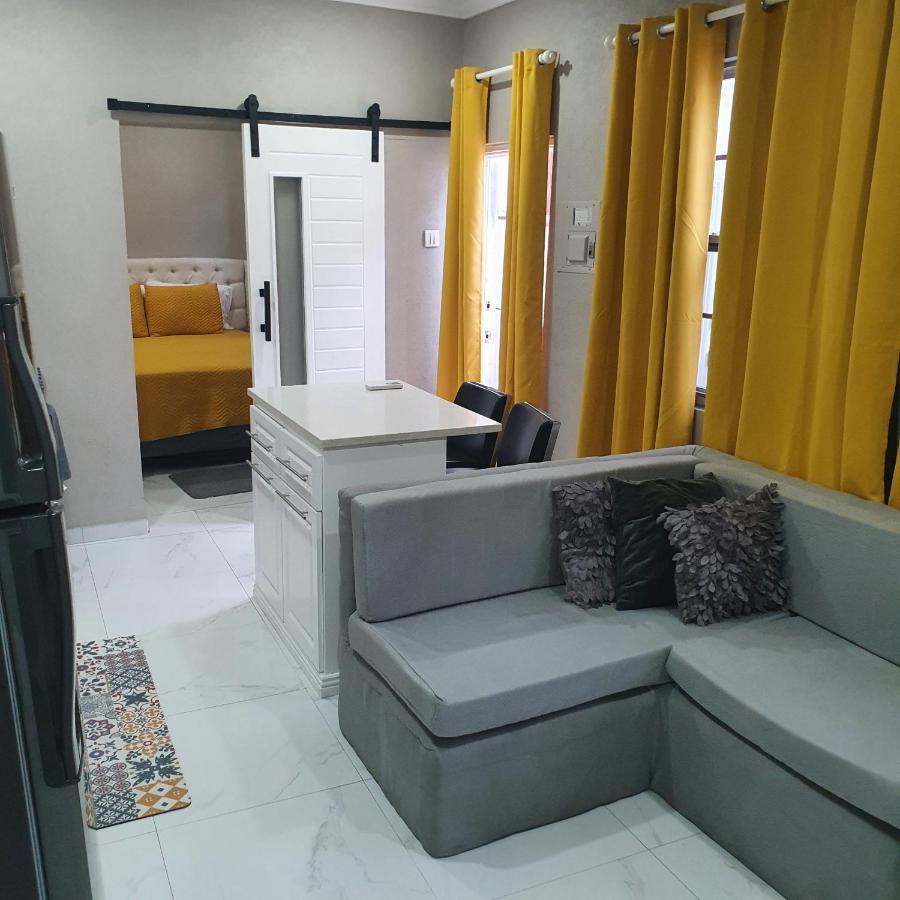 Devachan Apartments بريدج تاون المظهر الخارجي الصورة