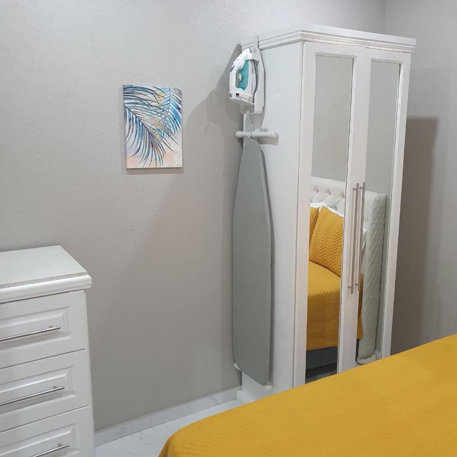 Devachan Apartments بريدج تاون المظهر الخارجي الصورة